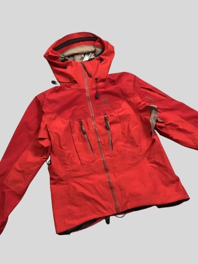 Rare Vintage Arc’teryx Windcheater – Men’s Small — image 6 of 11