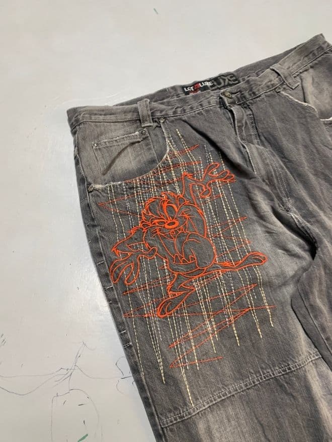 Southpole Rare Vintage Y2K Spell Out Embroidered Denim – Black – Size 40 – Baggy Fit — image 8 of 8