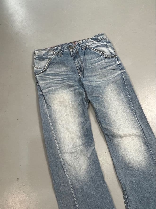 Vintage Levi’s Engineer Jeans Denim – Blue | Men’s US 32 — image 12 of 12