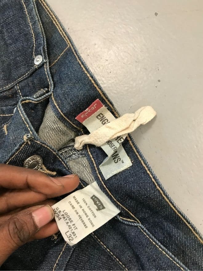 Vintage Levi's Engineer Jeans – Blue Denim – Men’s 34 (US 34 / EU 50) – Distressed Avant-Garde — image 9 of 10