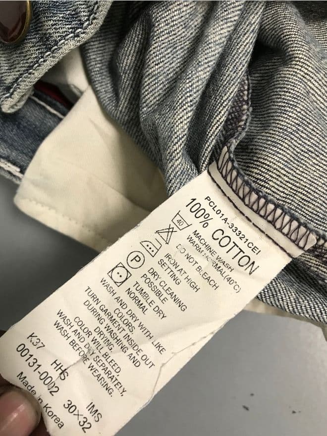 Vintage Levi’s Engineer Jeans – Blue Denim | Size 30 — image 7 of 7