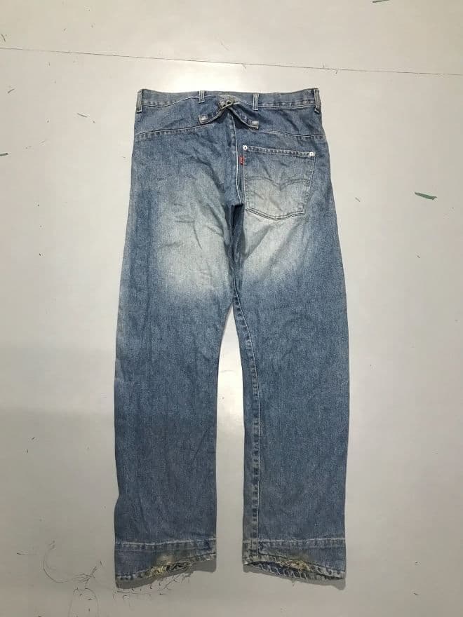 Vintage Levi’s Engineer Jeans – Buckle Belt Denim – Men’s Size 34 (Blue) — image 6 of 8