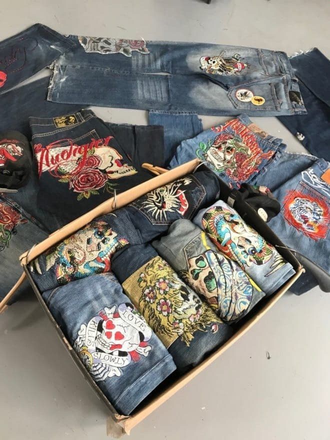 BUNDLE OF 15 CRAZY VINTAGE ED HARDY EMBROIDERED DENIM thumbnail 2