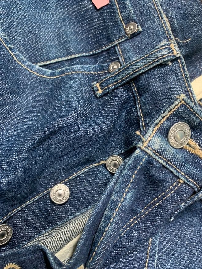Vintage Levi's Engineer Jeans – Size 32 – Distressed Avant-Garde Denim thumbnail 4