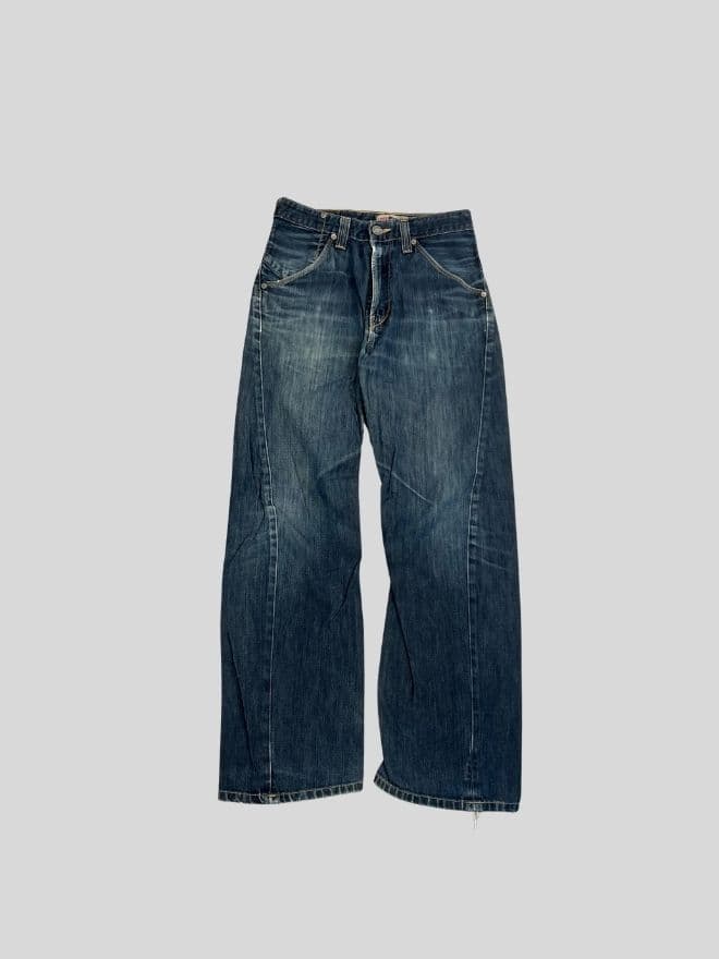 Vintage Levi’s Engineer Jeans w/ Buckle Belt – Distressed Workwear Denim – Size 28 (Men’s) — image 10 of 11