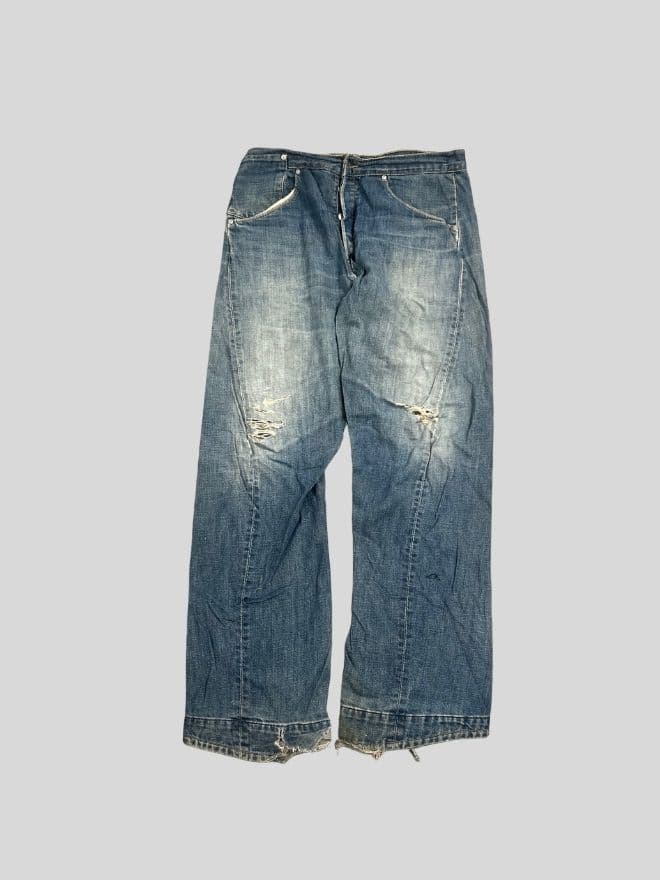 Vintage Levi’s Engineer Jeans Red Tab – Buckle Belt Denim – Size 35 | Rare Workwear — image 8 of 9