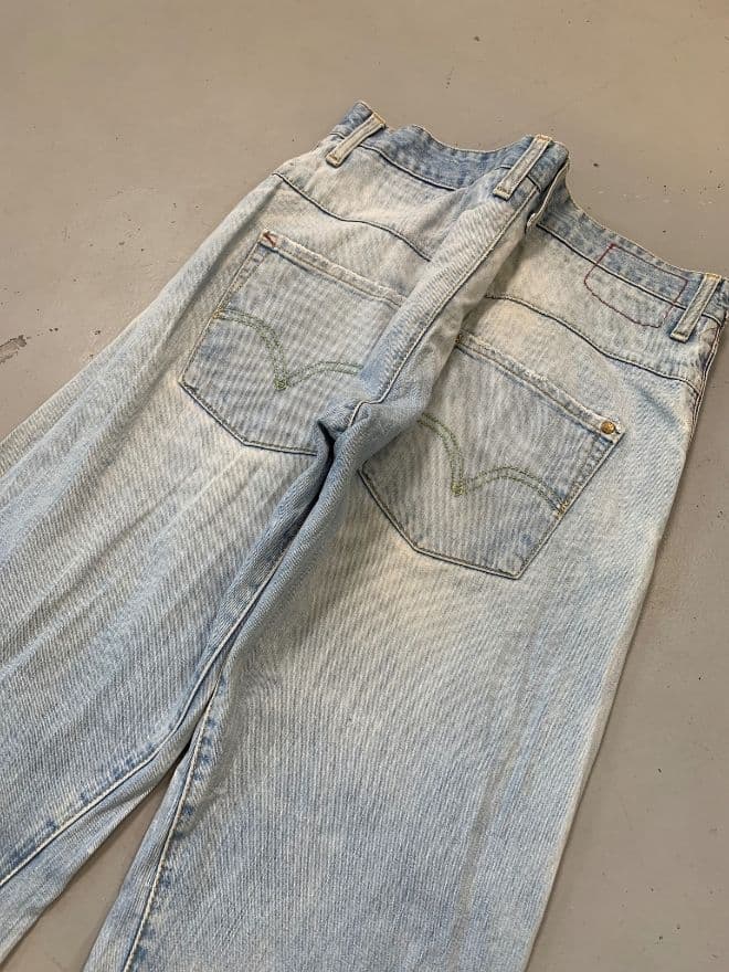 Vintage Levi’s Engineer Jeans – Size 30 – Classic Blue Denim – Made in USA Style – Distressed Wash — image 5 of 8