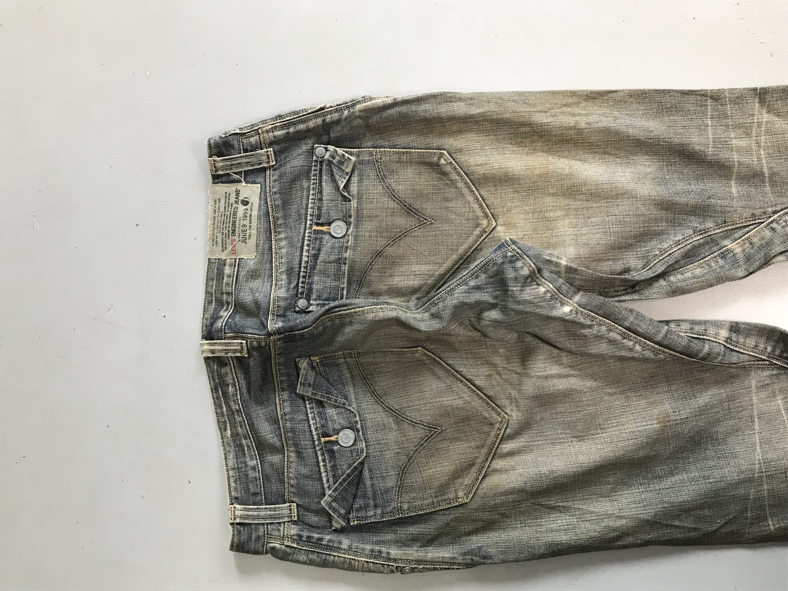 Vintage Levi’s Engineer Jeans Denim | Classic Workwear | Size 31 — image 11 of 12