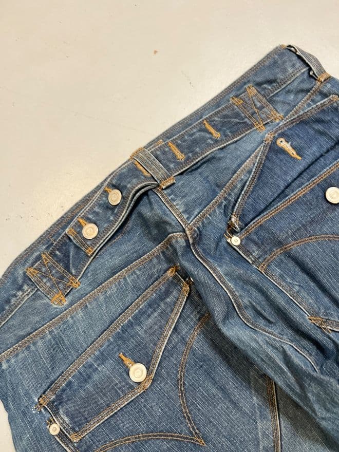 Vintage Levi’s Engineer Denim Jeans with Buckle Belt – Size 36 (US) / 52 (EU) — image 5 of 10