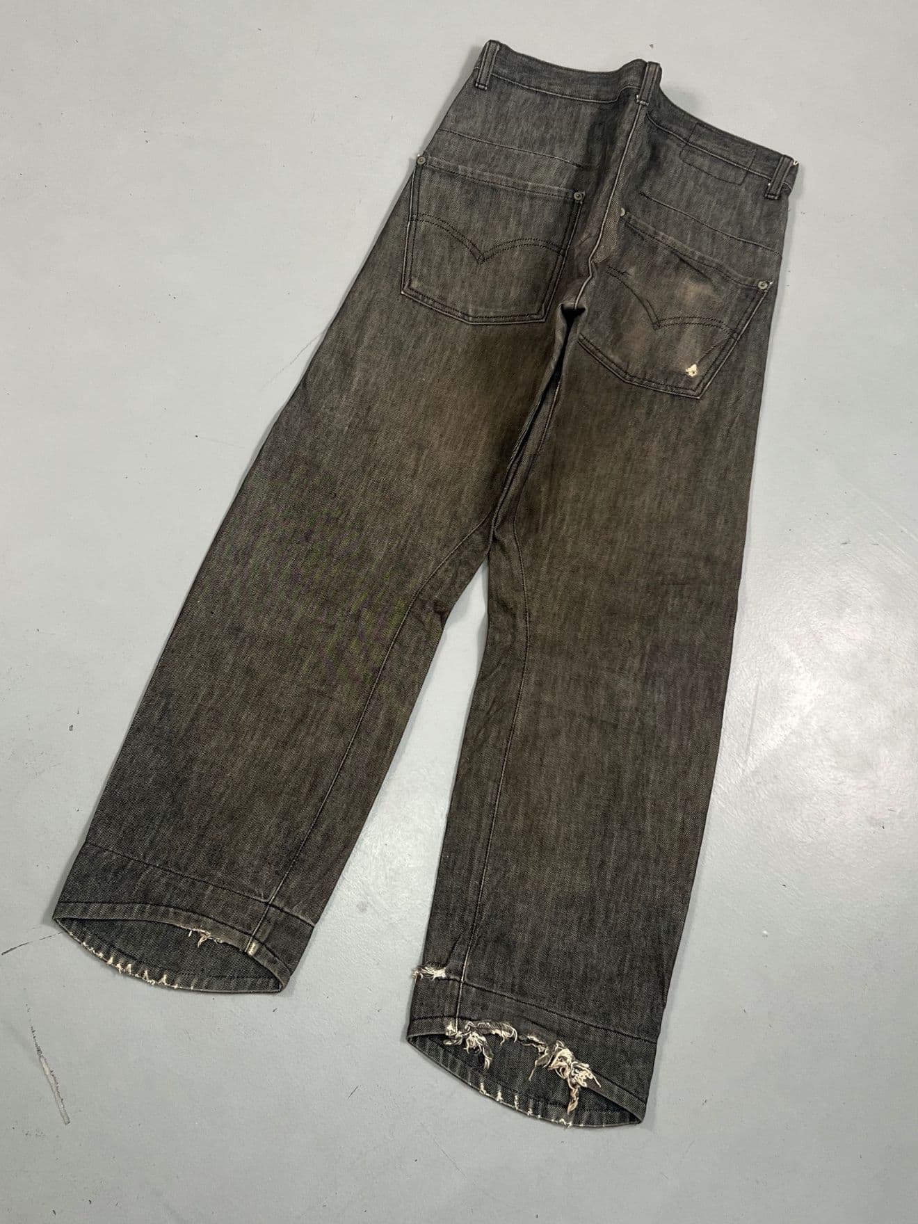 Vintage Levi’s Engineer Jeans Red Tab Denim (Size 31) — image 8 of 13