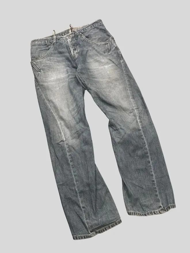 Vintage Levi’s Engineer Jeans Denim – Men’s US 34 / EU 50 – Distressed Blue Workwear — image 5 of 7