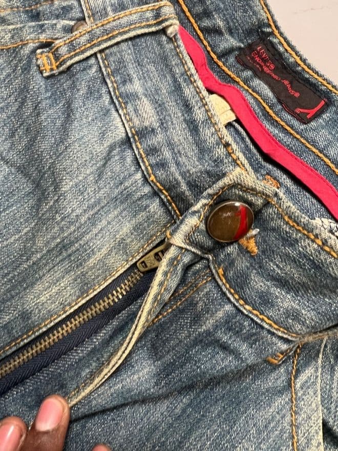 Vintage Levi’s Engineer Pants Buckle Belt Denim | Size 34 | Blue Workwear Jeans — image 10 of 10