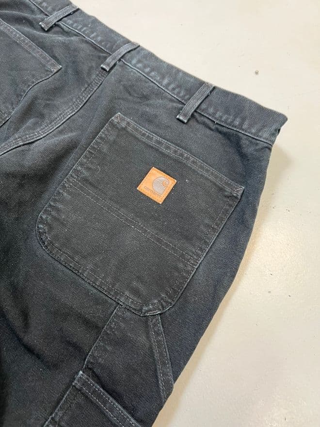 Vintage Carhartt Black Blanket-Lined Denim Jeans – Size 32 (US) / 48 (EU) — image 8 of 8
