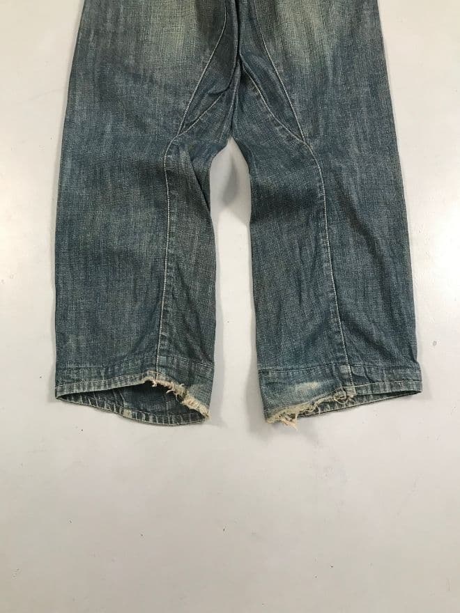 Vintage Levi’s Engineer Jeans with Buckle Belt | Distressed Workwear Denim | Size 34 — image 5 of 11