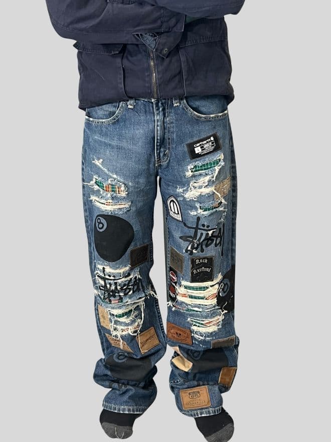 Vintage Levi’s Selvedge Button-Up Denim Jeans – Men’s Size US 28 (EU 44) | Blue thumbnail 2