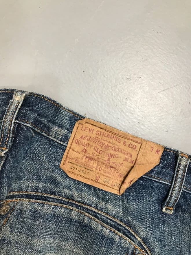 Vintage Levi’s Denim Jeans  – Size 30 — image 7 of 10