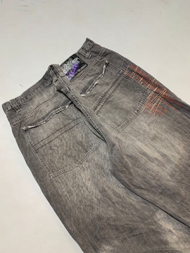 Southpole Rare Vintage Y2K Spell Out Embroidered Denim – Black – Size 40 – Baggy Fit — image 7 of 8