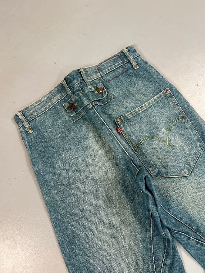 Vintage Levi’s Engineer Buckle Belt Denim – Size 32 — image 13 of 15