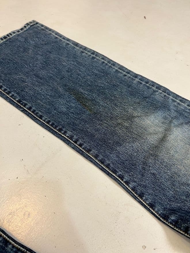 Vintage Levi’s Buckle Belt Denim Jeans | Size 36 | Blue Avant-Garde Pants — image 13 of 15