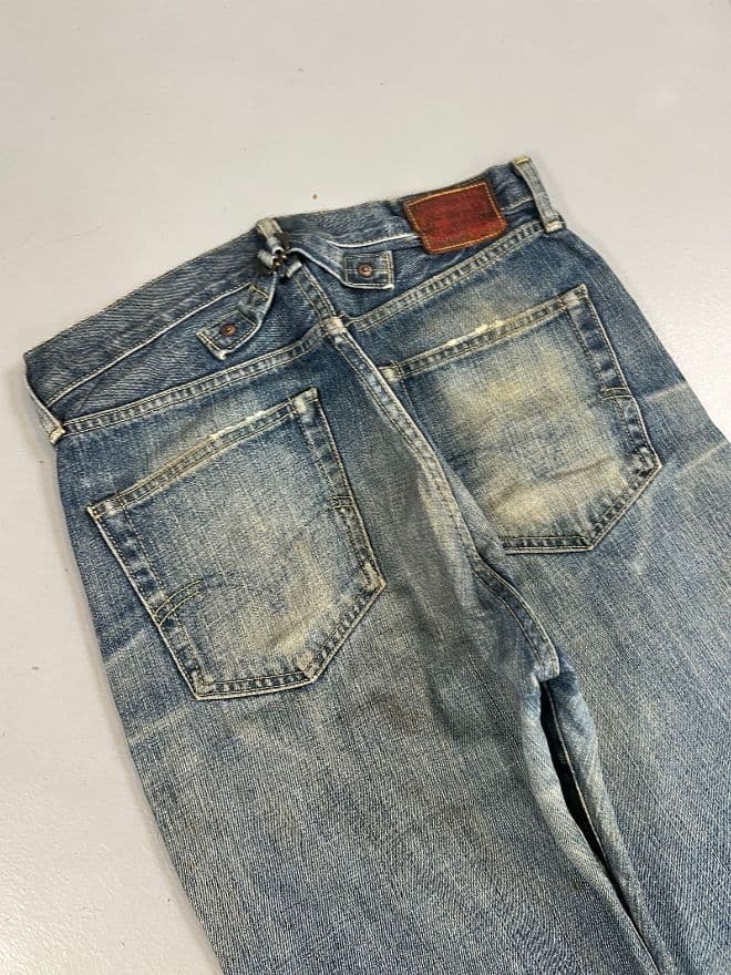 Vintage 90s Levi’s Selvedge Faded Denim Jeans — Size 30 — image 7 of 11