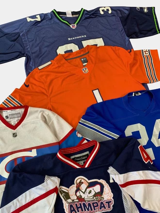 BUNDLE OF Vintage Sports Jerseys  — image 6 of 8