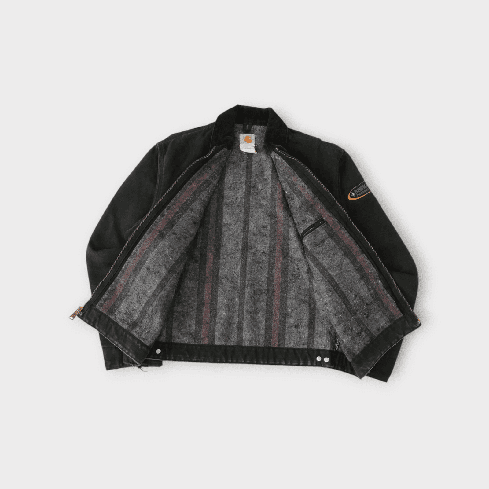 Vintage Carhartt J001 BLK Detroit Qulit Lined Jacket — image 4 of 9