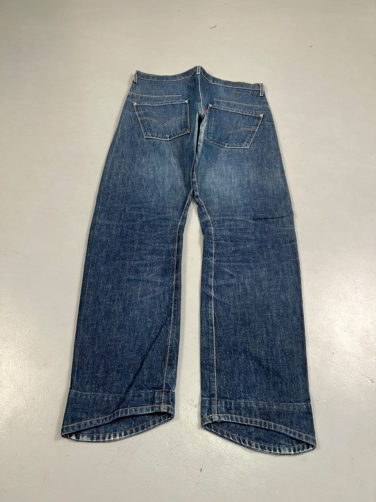 Vintage Levi’s Engineer Jeans Denim – Size US 36 / EU 52 — image 8 of 10