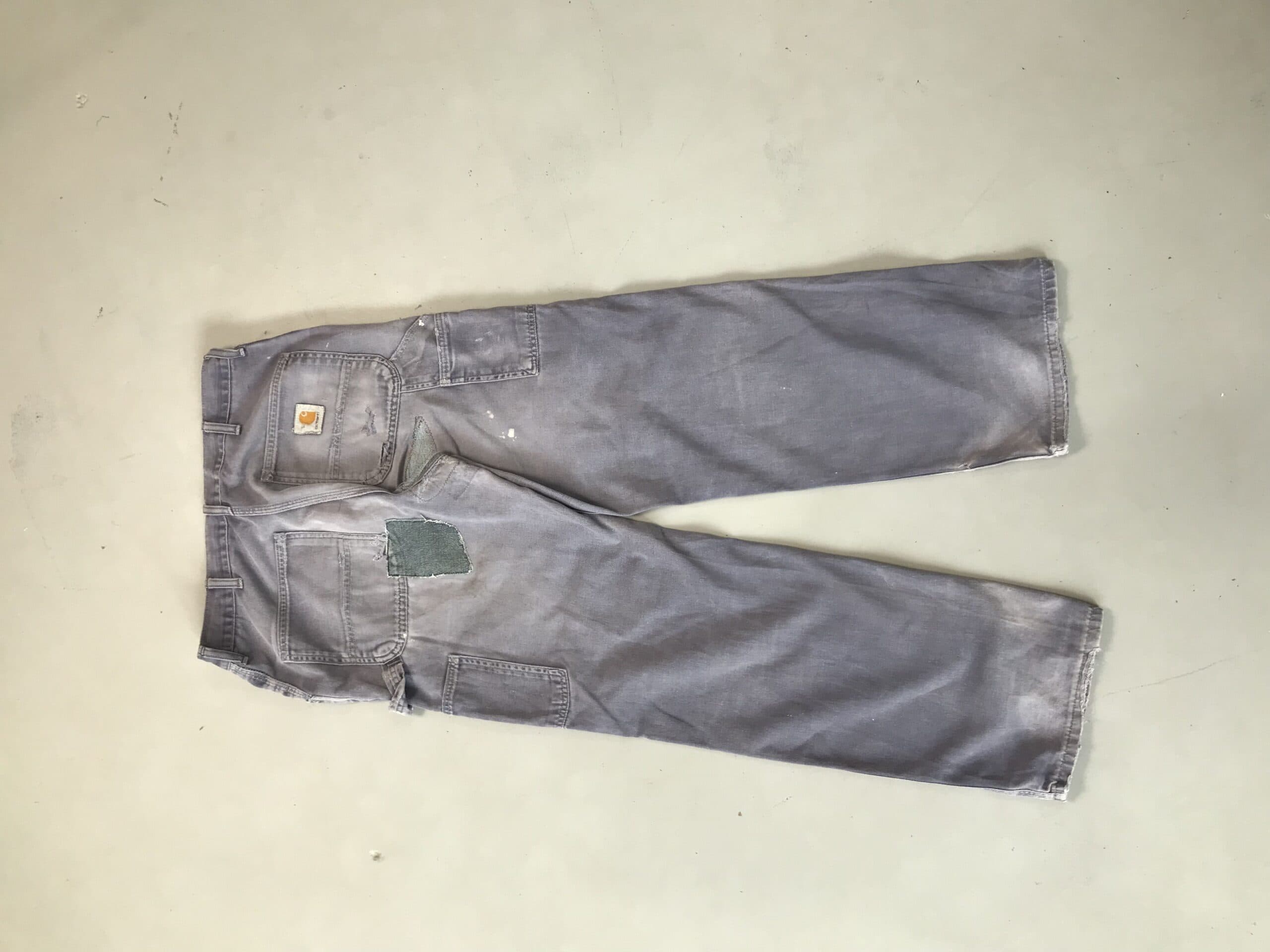 Vintage Faded Carhartt WIP Carpenter Denim | Distressed Workwear Jeans | Size 32 — image 14 of 14