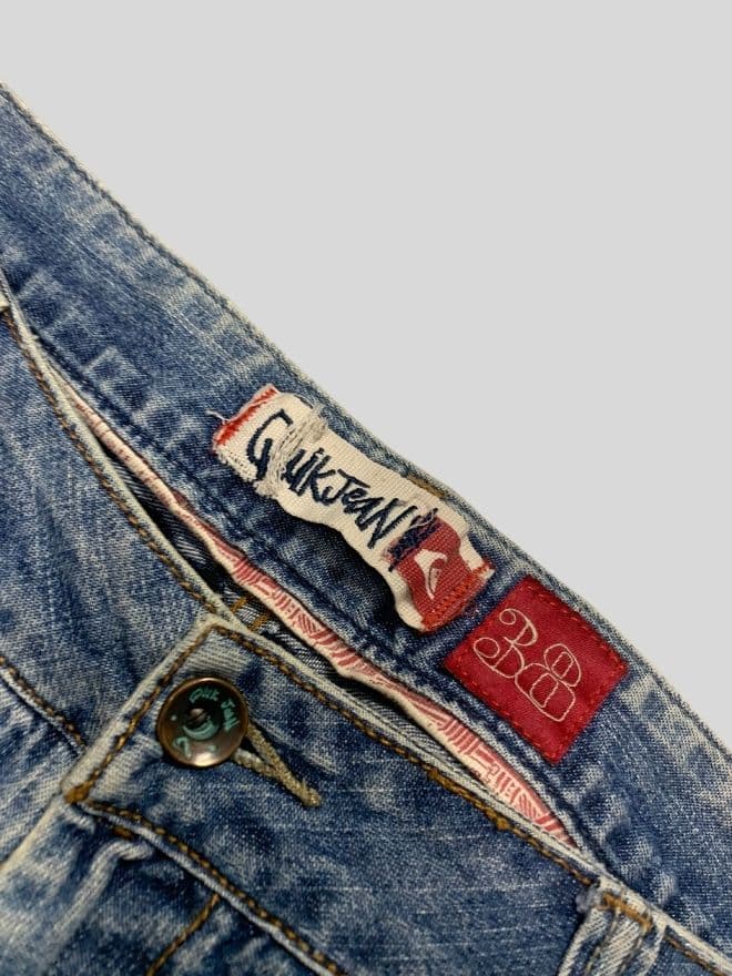 Vintage Quiksilver Embroidered Denim Jeans – Size 38 (US) / 54 (EU) – Blue – Made in Asia — image 7 of 12