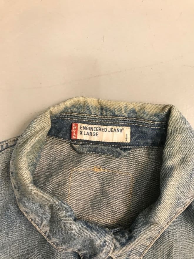 Vintage Levi’s Engineer Denim Jacket – Size XL (Fits M) — image 5 of 9