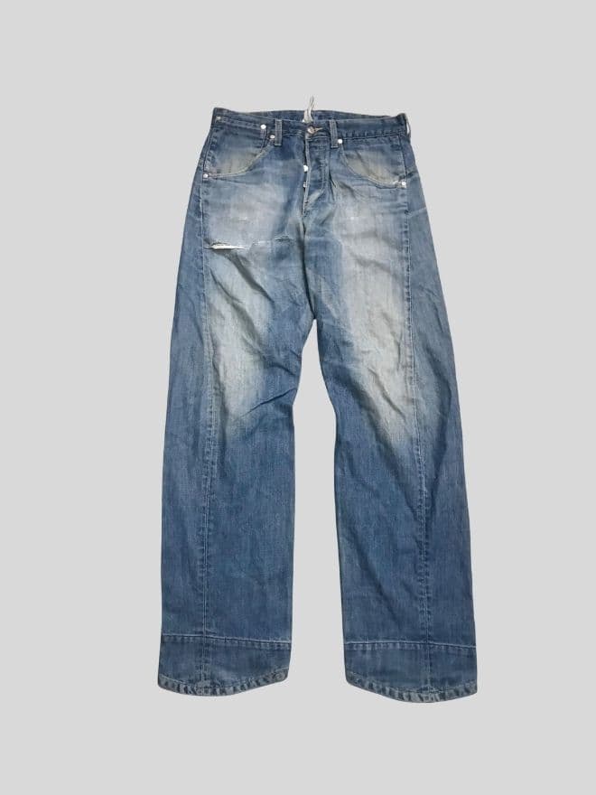Vintage Levi’s Engineer Jeans Denim – Blue Avant-Garde Fit (Men’s US 30) — image 7 of 8