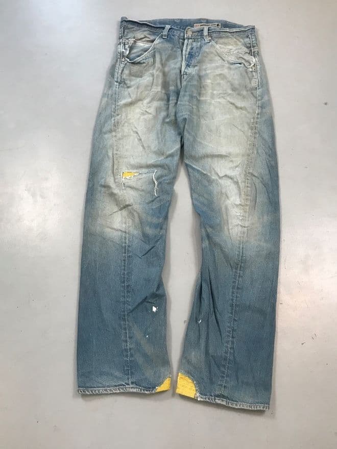 Vintage Levi’s Engineer Jeans Buckle Belt Denim — Size 34 — image 12 of 14