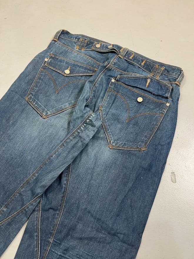 Vintage Levi’s Engineer Denim Jeans with Buckle Belt – Size 36 (US) / 52 (EU) — image 8 of 10