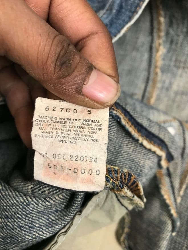 Vintage Levi’s Denim Jeans  – Size 30 thumbnail 3