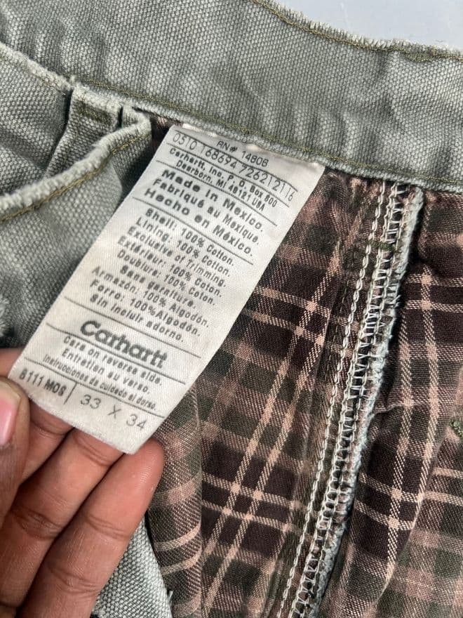 Rare Vintage Carhartt B111 MOS Blanket-Lined Carpenter Denim (Size 33) — image 8 of 12