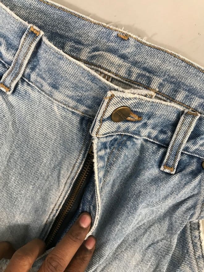 Vintage Carhartt Double Knee Workwear Denim Jeans – Repair Distressed | Men’s US 30 — image 6 of 10