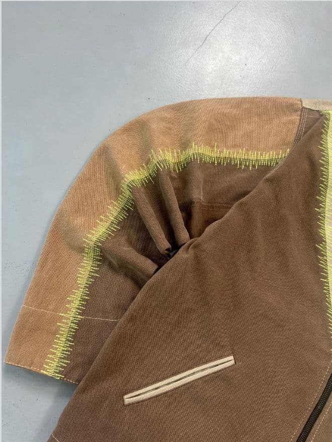 Vintage One-of-One Carhartt Detroit Upcycled Lightweight Boxy Jacket | Size M — image 9 of 12