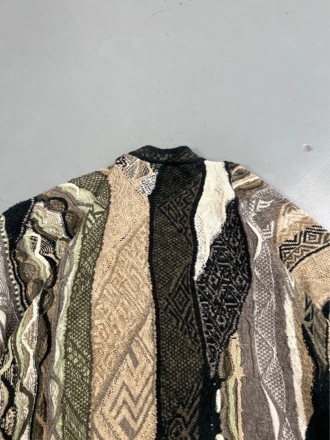 Vintage Coogi 3D Multicolor Knit Sweater — Size M | Streetwear Classic — image 5 of 9