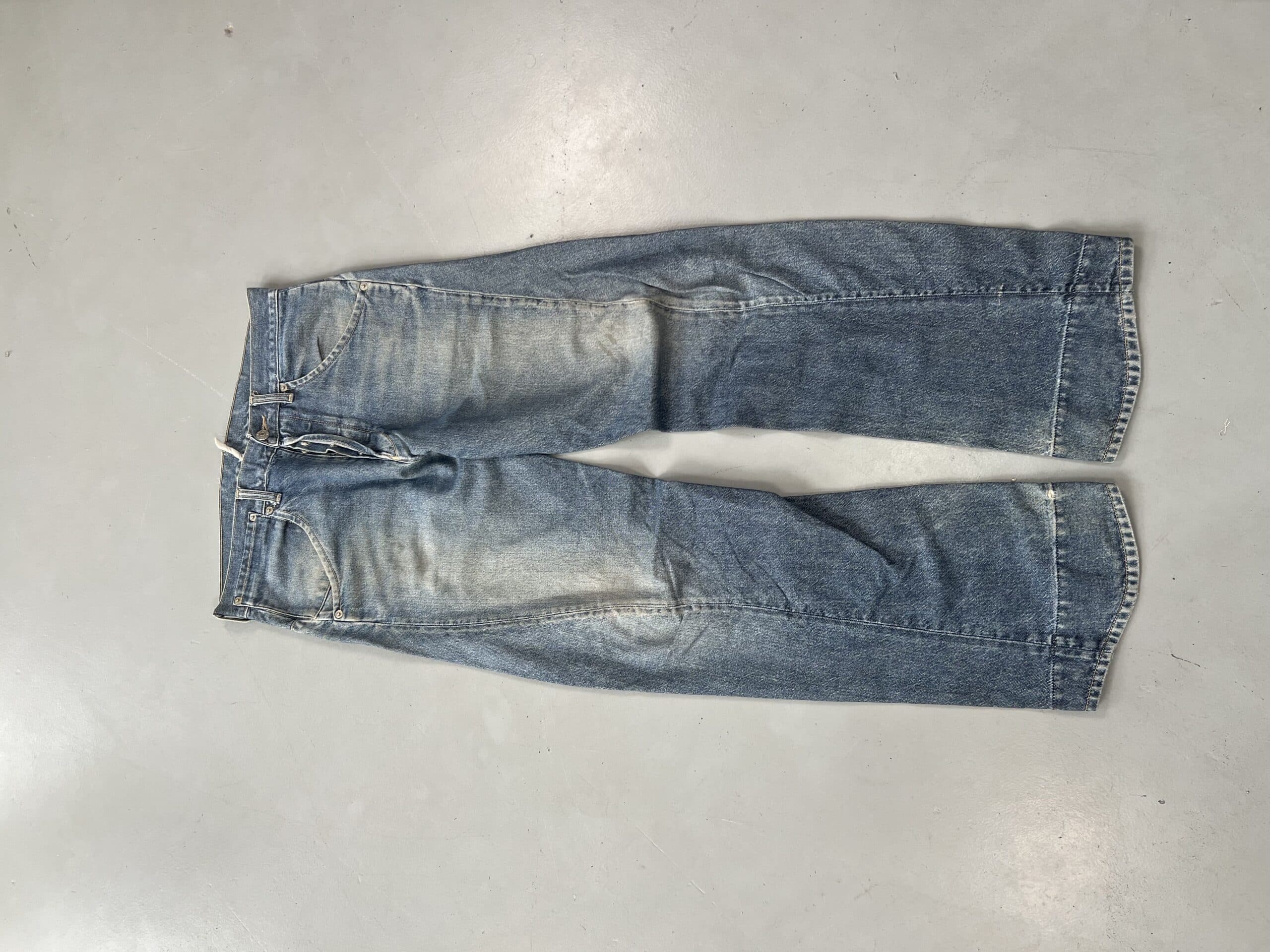 Vintage Levi’s Engineer Jeans Denim – Blue Workwear Fit (Size 34) — image 11 of 12