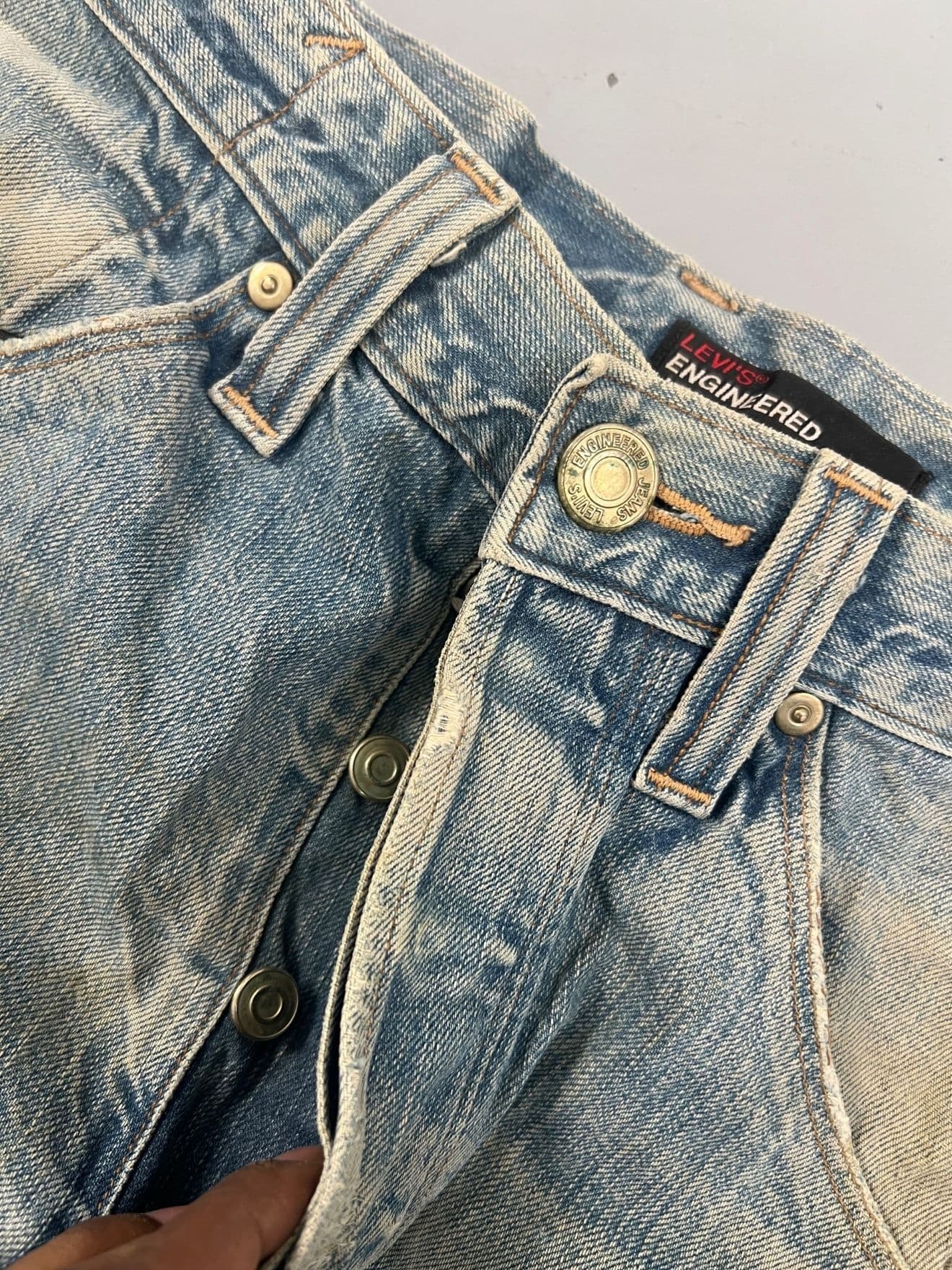 Vintage Levi’s Engineer Jeans Buckle-Belt Denim – Size US 34 / EU 50 — image 12 of 13