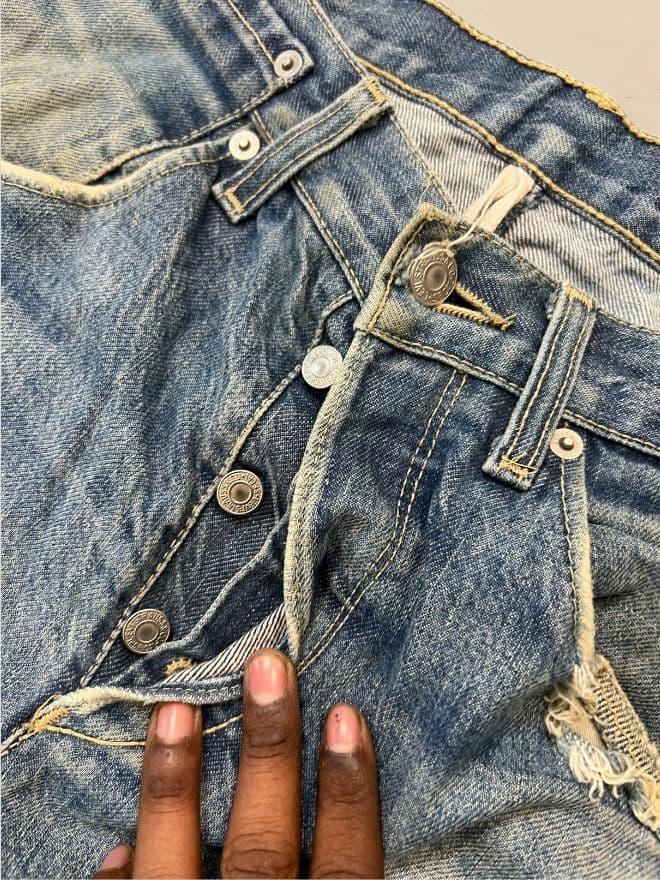 Vintage Levi’s Engineer Black Denim Jeans – Size 32 Workwear Style — image 7 of 9