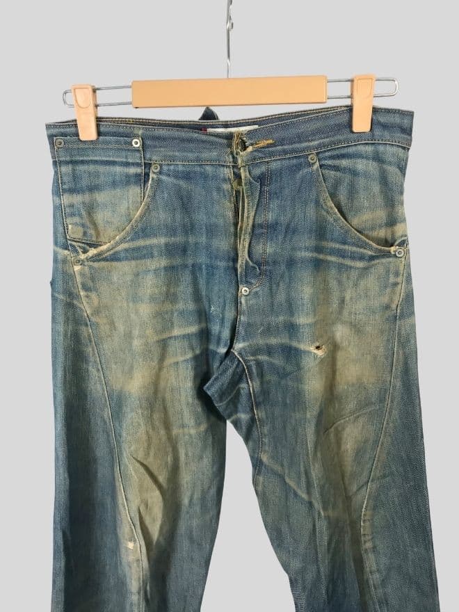 Vintage Levi’s Engineer Buckle Belt Denim Jeans Men’s 32 Blue — image 5 of 8