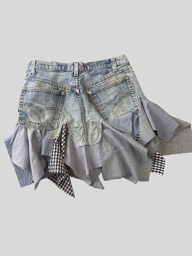 Blunde of Vintage Levi’s Rework checkered skirt — image 9 of 13