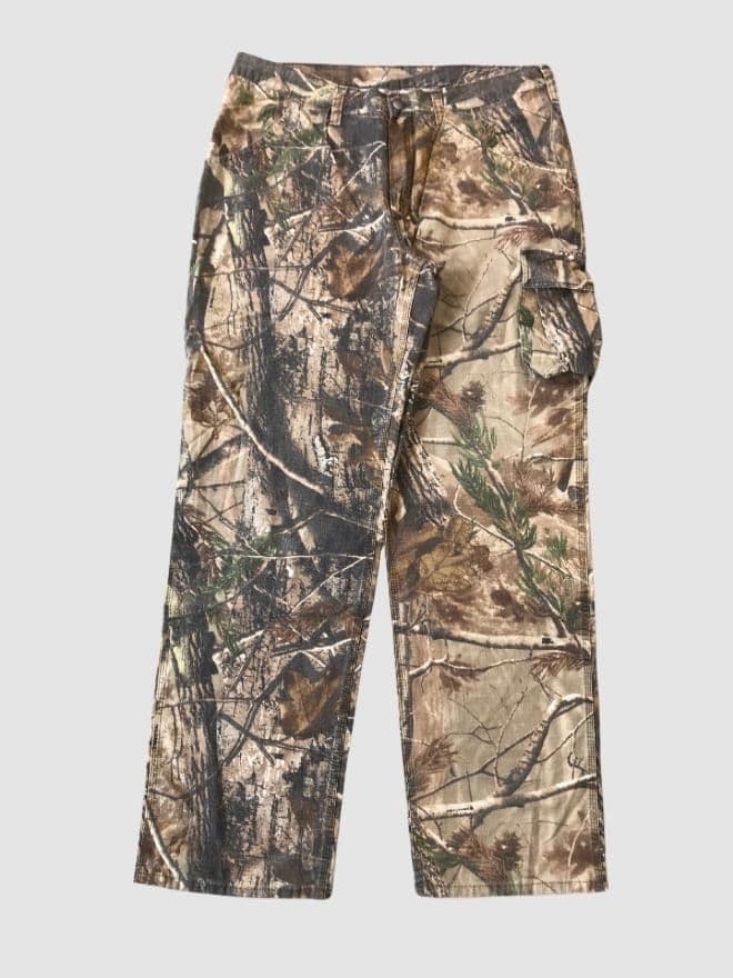 BUNDLE OF 10 VINTAGE RARE REALTREE CAMO CARGOS AND DENIM  — image 6 of 11