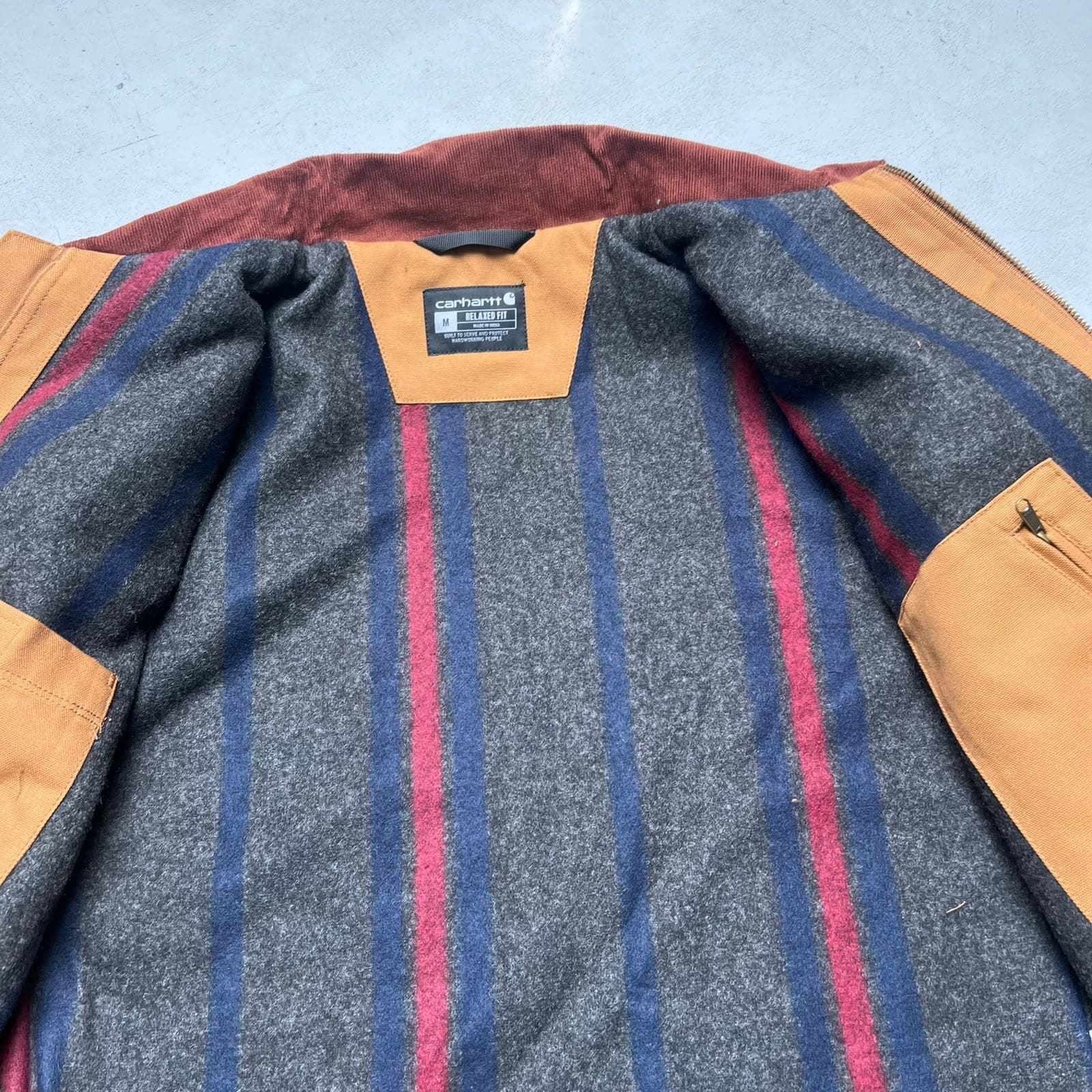 Carhartt Detroit Jacket Blanket-Lined Wholesale Bundle (10 Pieces) — image 5 of 10