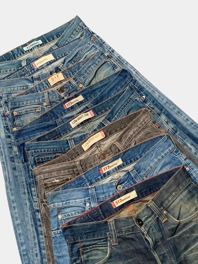 Bundle of 10 Vintage Levi's 512 Bootcut Jeans  — image 2 of 10