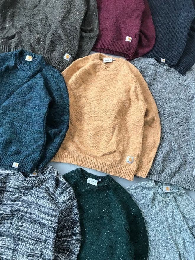 BUNDLE OF 20 CARHARTT VINTAGE KNIT SWEATER — image 1 of 9