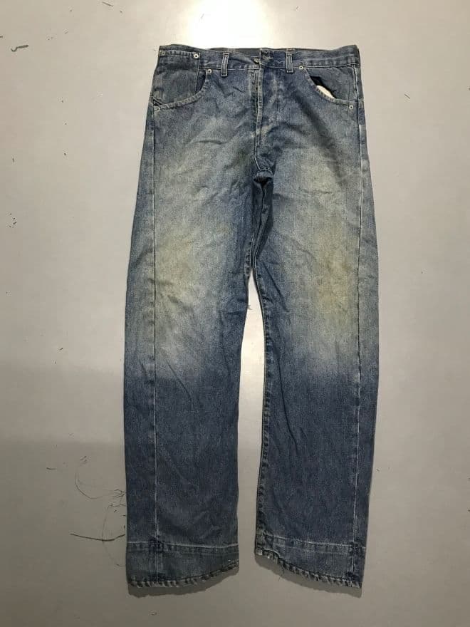 Vintage Levi’s Engineer Jeans – Buckle Belt Denim – Men’s Size 34 (Blue) — image 1 of 8