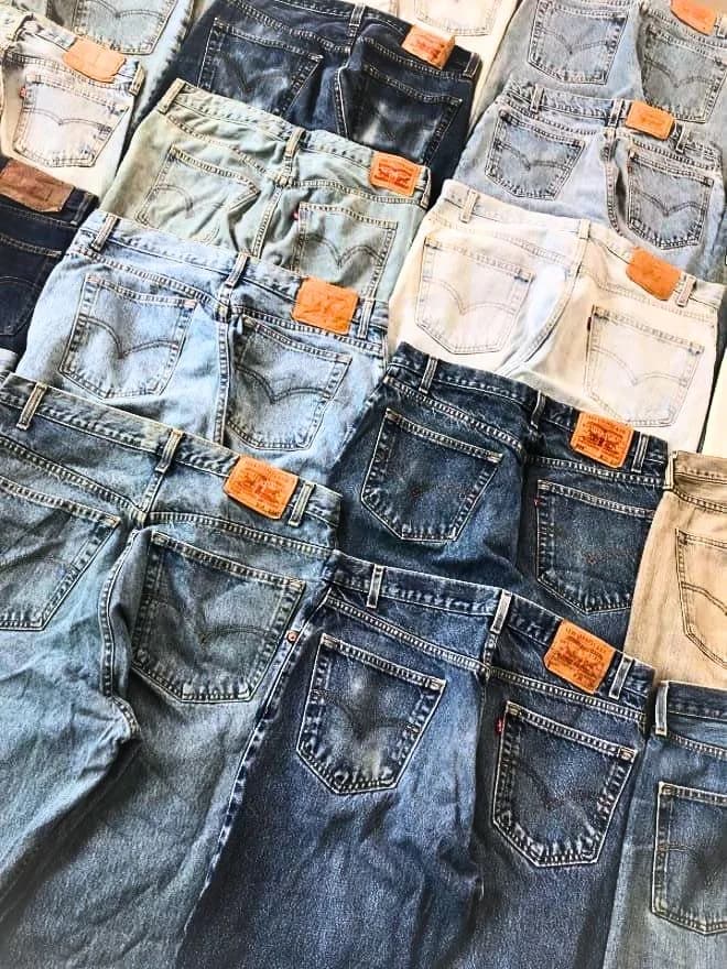 BUNDLE OF 20 VINTAGE LEVIS 500 SERIES DENIM(non paper) — image 1 of 16