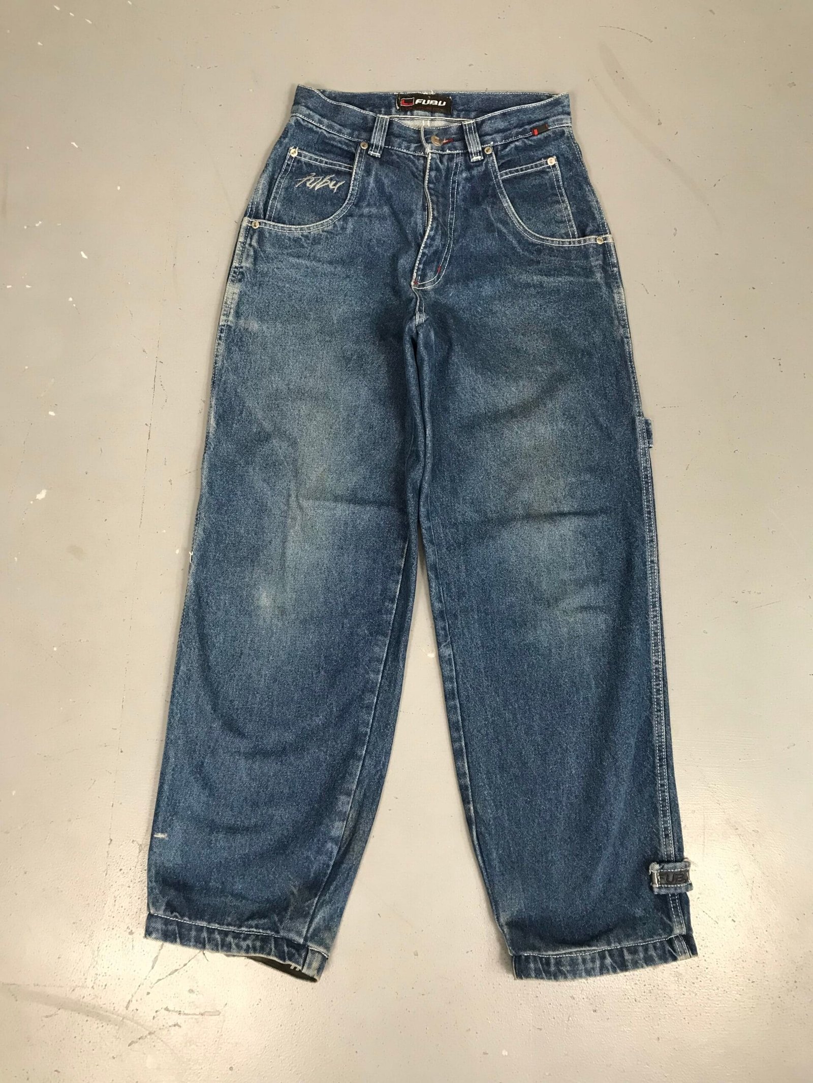 Fubu × Streetwear × Vintage